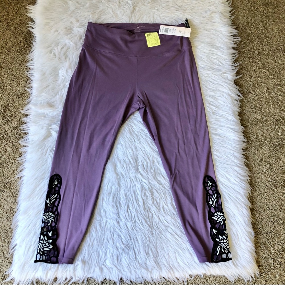Nanette Lepore purple high rise leggings, size 1X - Picture 2 of 10